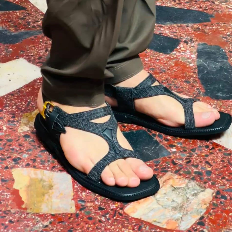 Pure Taar Handmade Panjedar Chappal PRC#1001
